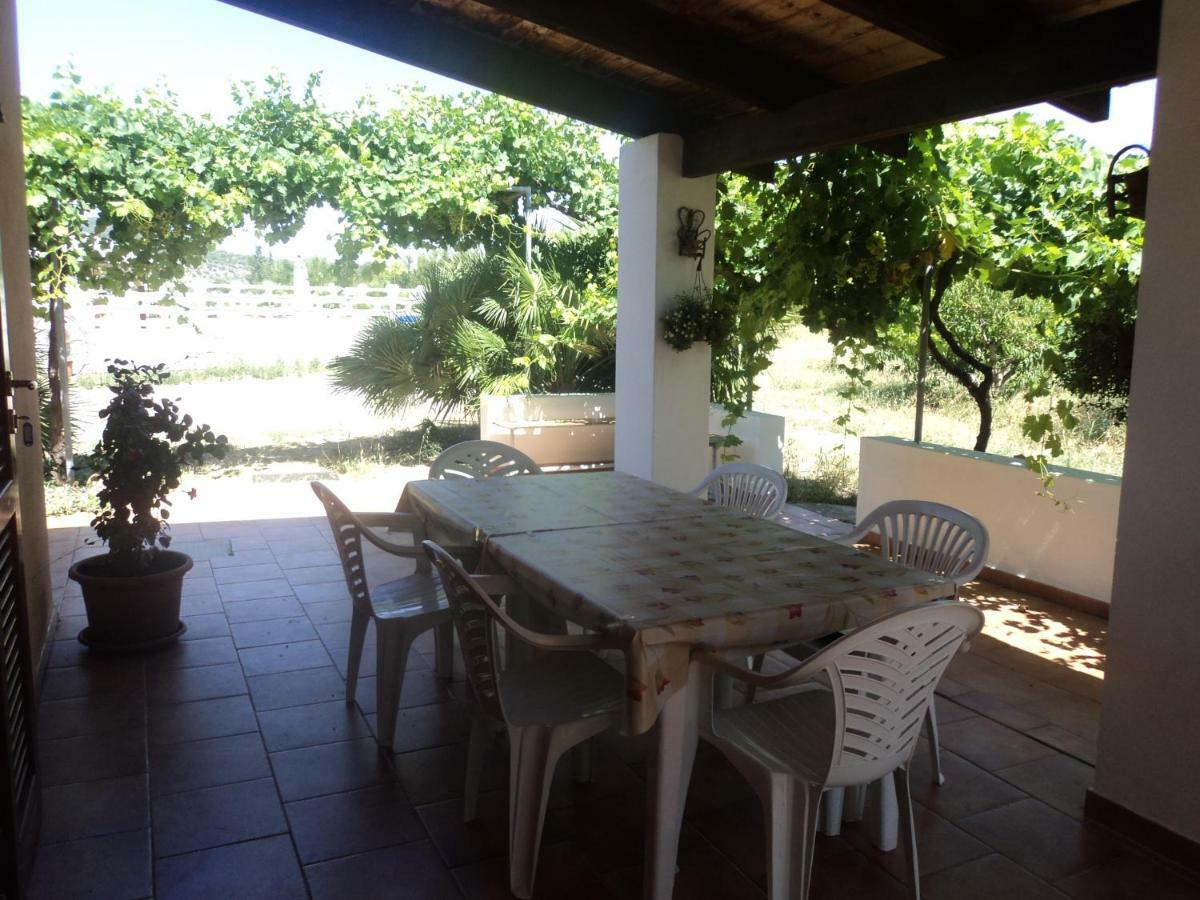 Residenza Agrituristica Santa Lucia Con Piscina Apartment Алгеро Екстериор снимка